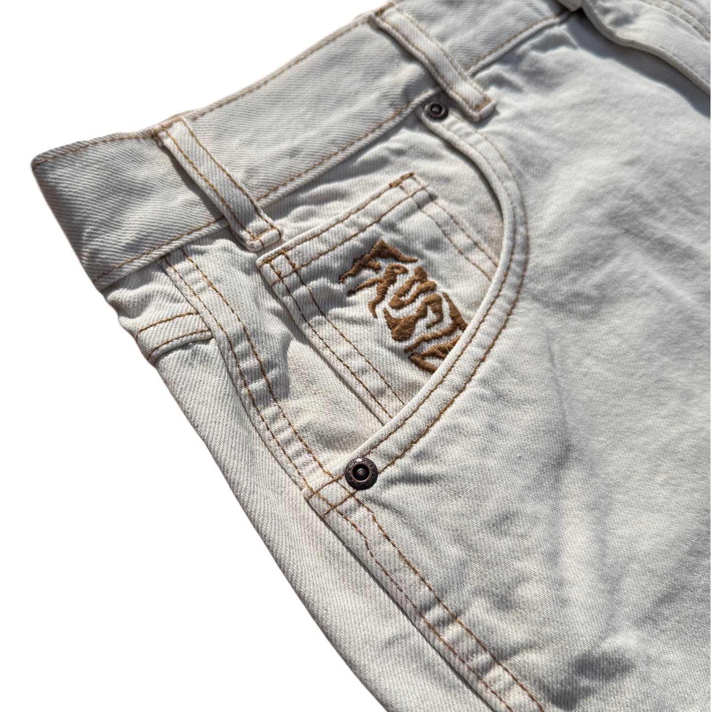 Cpu.Jorts Shorts Off White