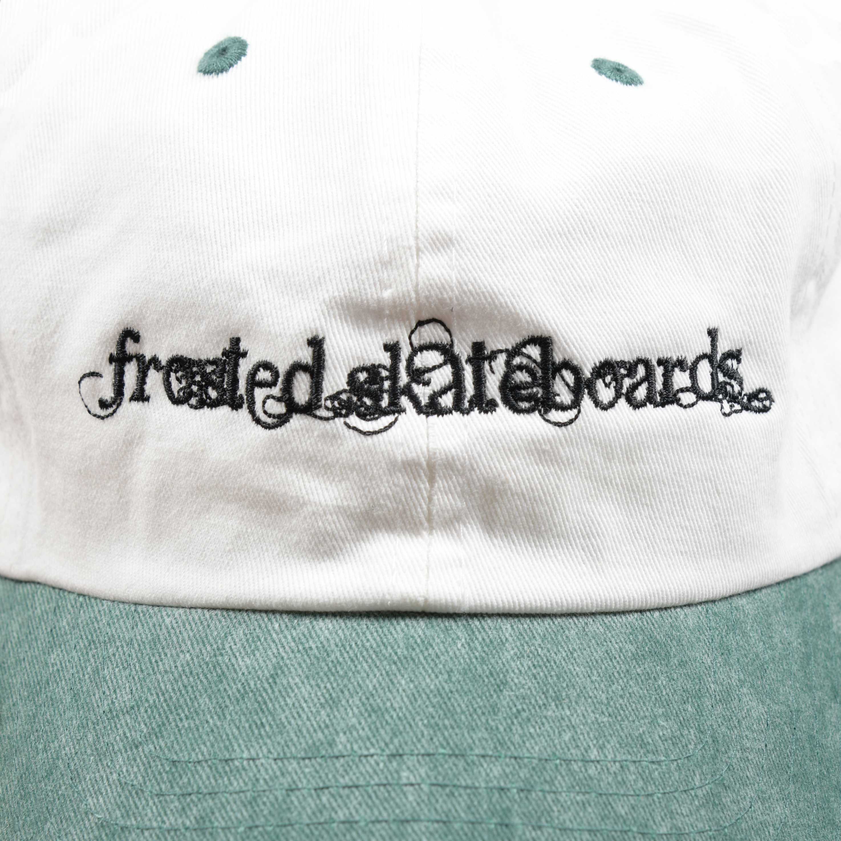 Angel's Cap Green/White
