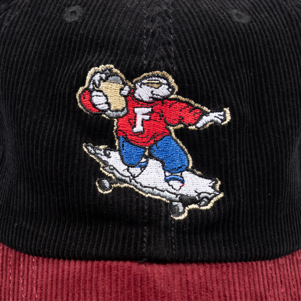 Chill Bear Cap Black / Red