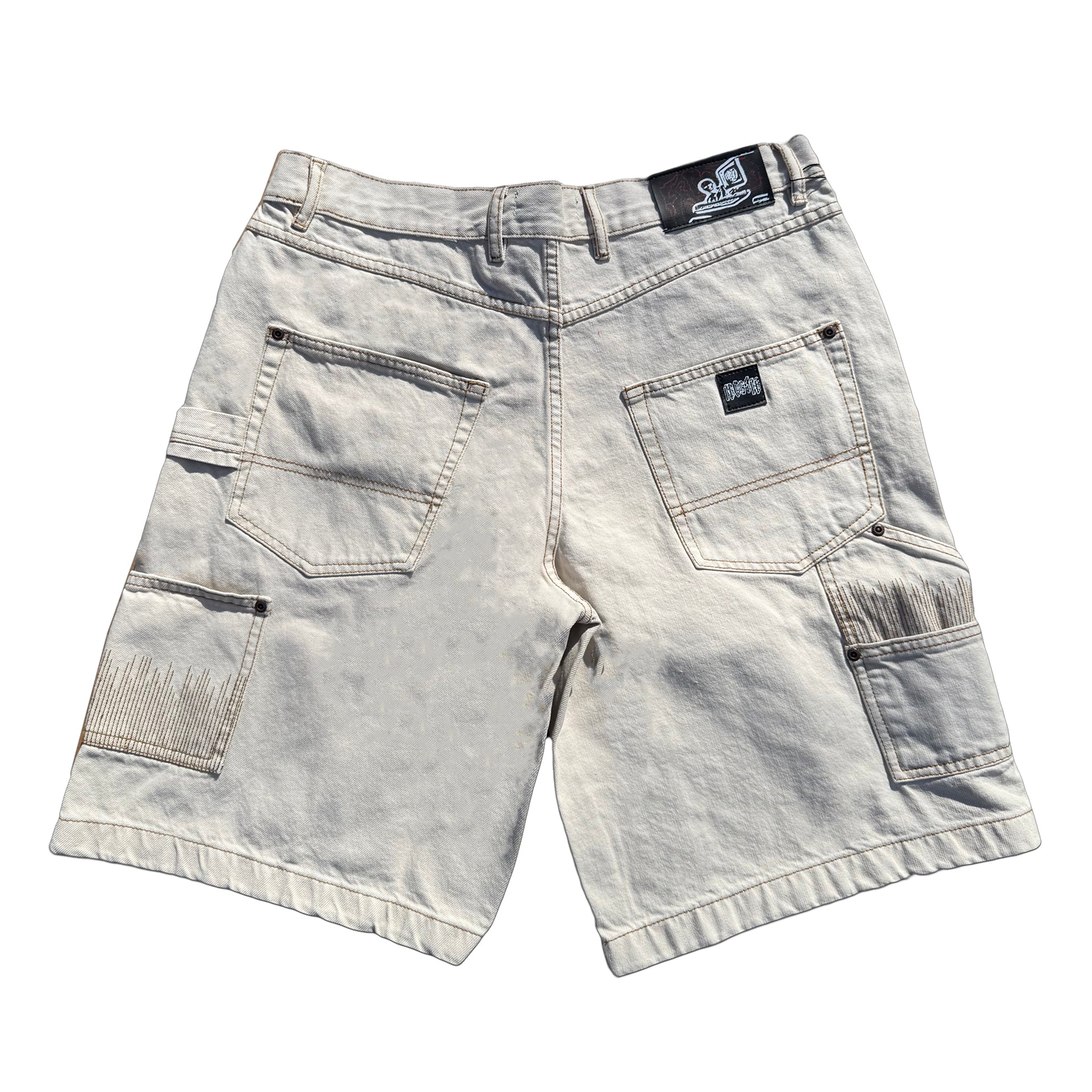 Cpu.Jorts Shorts Off White